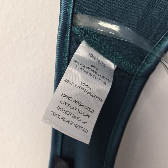 WOW Couture Halter Ruffled Cheeky One Piece Monokini Emerald Green S - Picture 10 of 12